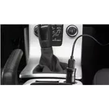 Autolader TOMTOM 9UUC.001.27 met USB-kabel voor 7-inch navigatieapparaten