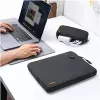 Sleeve kit Tomtoc TOM-A13-C12D voor 13 inch MacBook Pro/Air — zwart