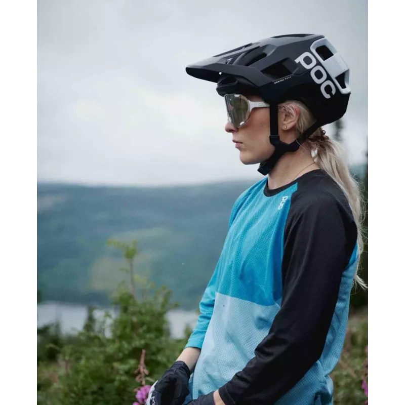 POC Kortal Race MIPS helm in zwart