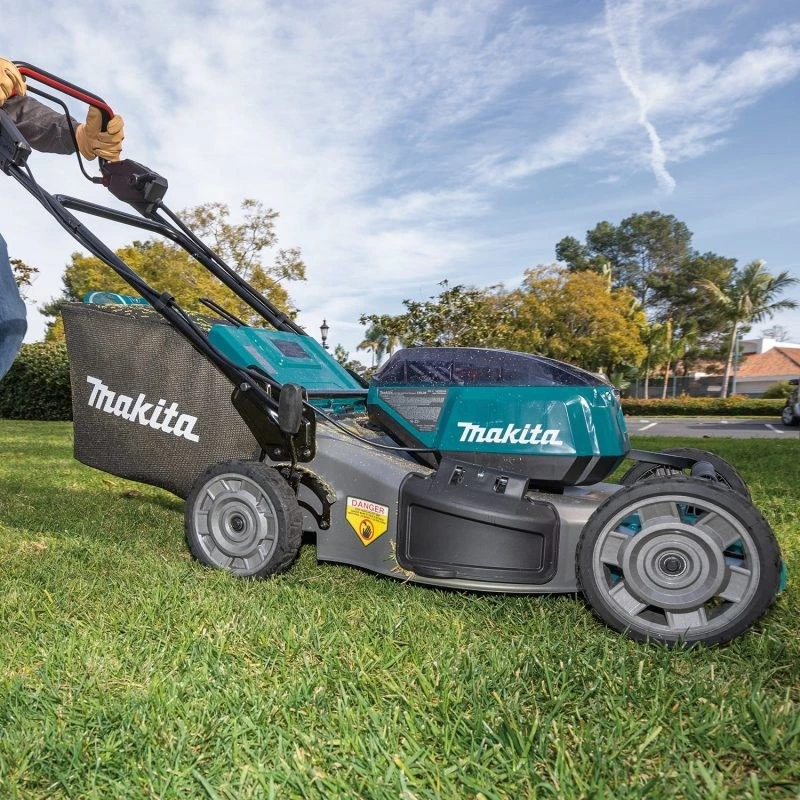 Makita DLM532PT4 grasmachine handgrasmaaier accu zwart, blauw