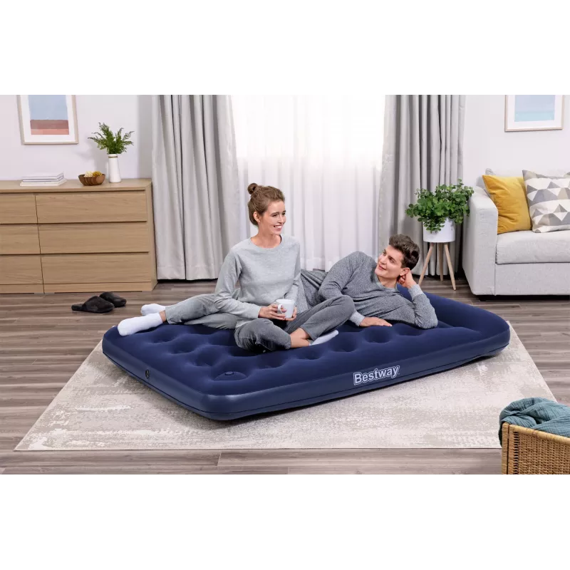 Bestway luchtbed Full met ingebouwde voetpomp 1,91 m x 1,37 m x 28 cm