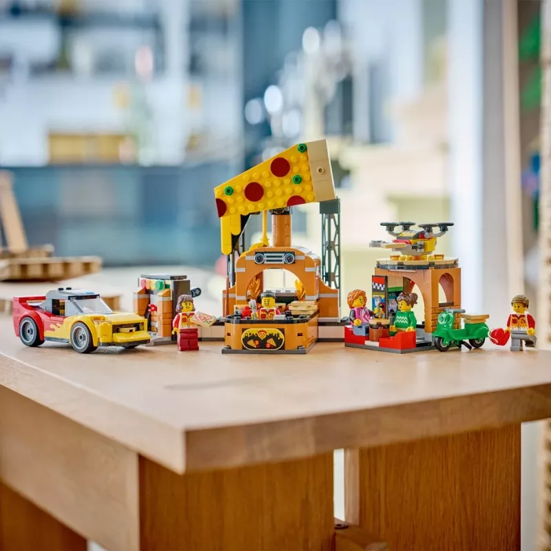 LEGO City 60496 Pizzabezorgservice met voertuigen (494 onderdelen)