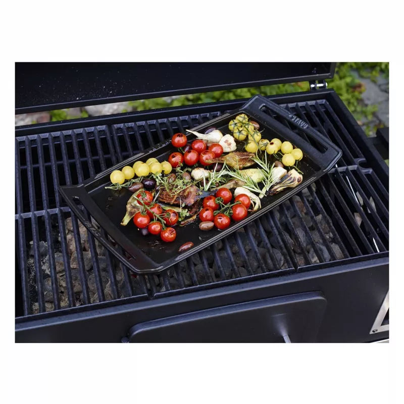Staub Plancha inductiegeschikte gietijzeren grillplaat, 38 cm, zwart