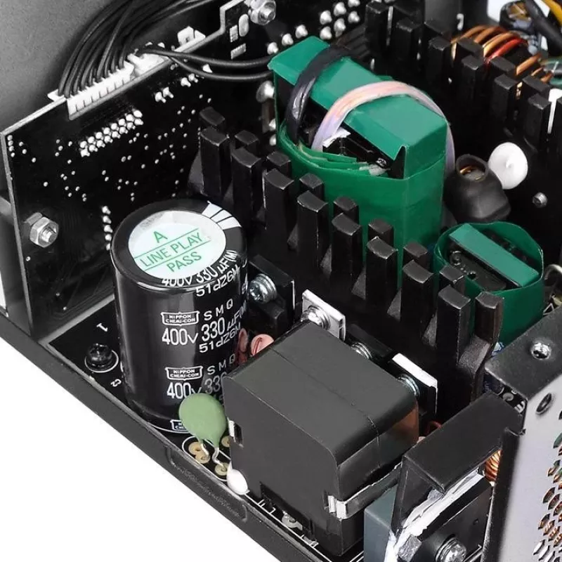 Thermaltake Smart DPS G 600W 80+ Bronze Semi-Modulaire Voeding