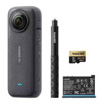 Insta360 X4 Adventure Bundle - 8K 360°-camera met selfiestick, extra accu, 64GB-kaart
