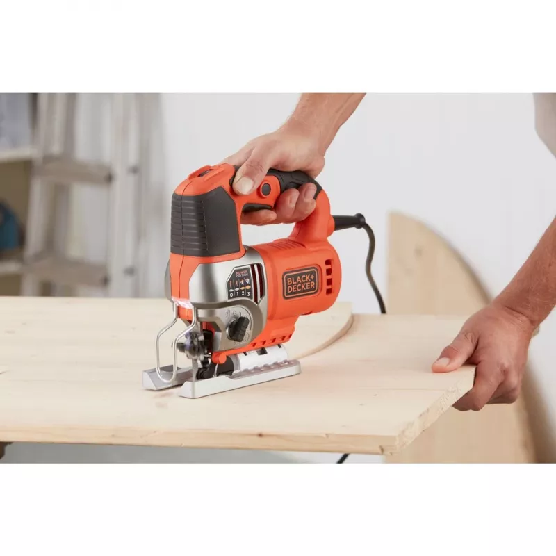 Black & Decker BES610-QS elektrische decoupeerzaag 600W met pendelslag