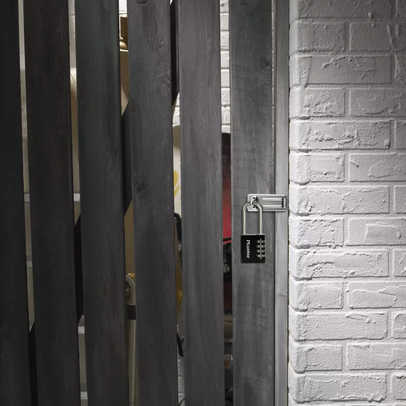 Master Lock 7640EURDBLK combinatieslot 40mm beugelwijdte, geharde stalen beugel, 4-cijferig instelbaar, zilver/grijs