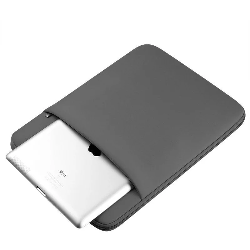 Tech-Protect neopreen laptophoes 15-16 inch - zwart