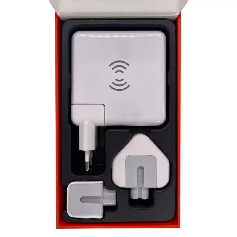 Evelatus reisadapter draadloze oplader EWC06 wit
