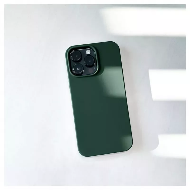 Evelatus Apple iPhone 15 Pro Premium Soft Touch silicone case donker olijfgroen