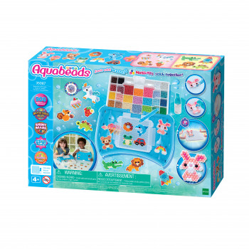 EPOCH Aquabeads Craft Studio Startset – Meer dan 800 wateractieve kralen in 12 kleuren, herbruikbare layout-tray, kralenpen & sprayer, zonder hitte of lijm, creatieve kralenkunst-set voor kinderen vanaf 4 jaar