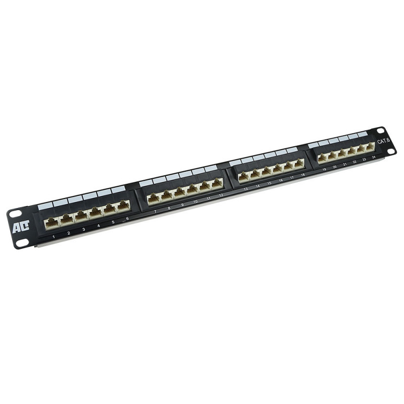 ACT 24-poorts CAT6 UTP 45° gehoekt patchpaneel, 1U, zwart (PP1013)