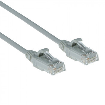 ACT grijs 7 meter LSZH U/UTP CAT6 datacenter slimline patchkabel snagless met RJ45-stekkers (DC9007)
