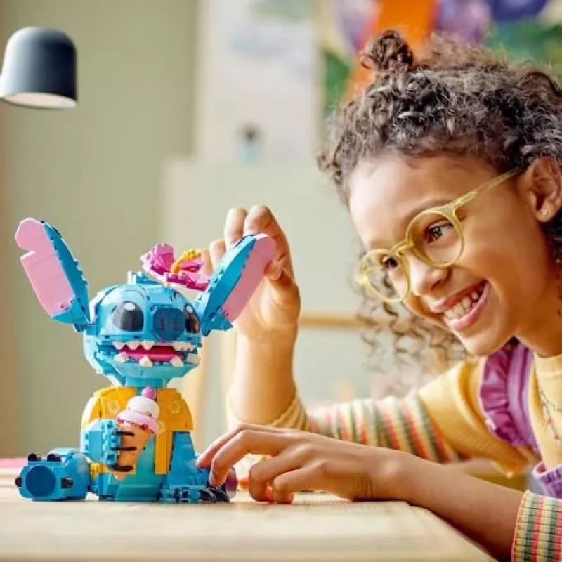 LEGO | Disney Stitch bouwbaar kinderspeelgoed set met ijs 43249