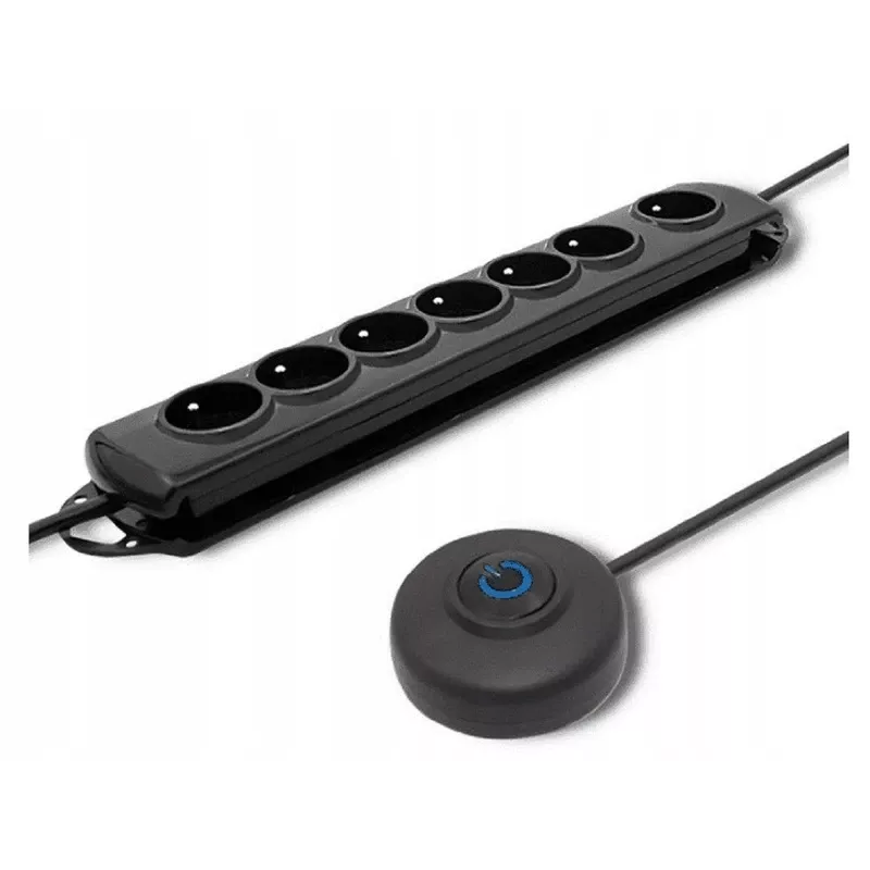 Overspanningsbeveiliging Qoltec 50171 zwart 7 AC-stopcontacten 230V 1,5m
