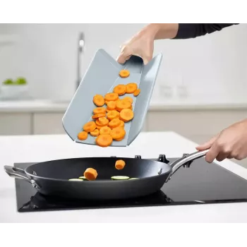 Joseph Joseph Chop2Pot Plus 2-delige blauwe snijplankenset