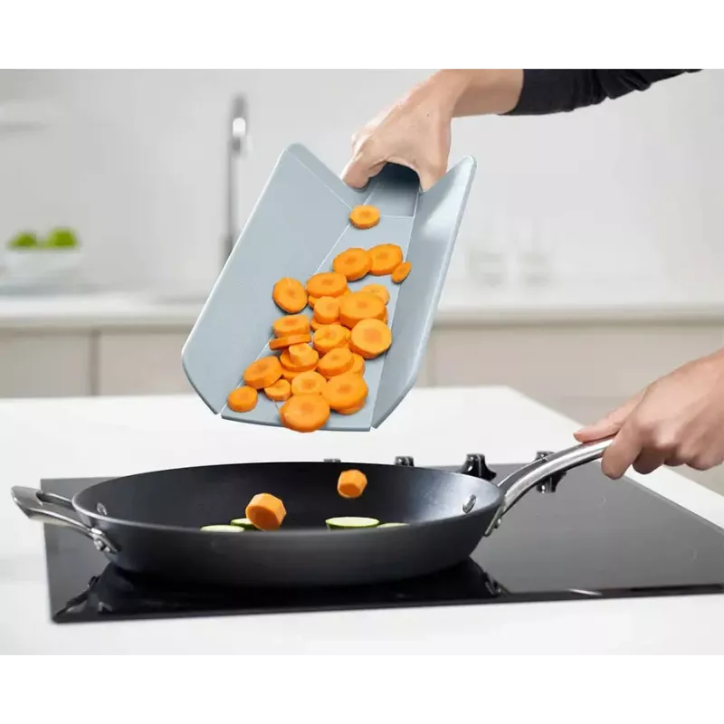 Joseph Joseph Chop2Pot Plus 2-delige blauwe snijplankenset