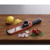 Joseph Joseph Handi-Grate 2-in-1 mini rasp & schaaf - oranje - RVS
