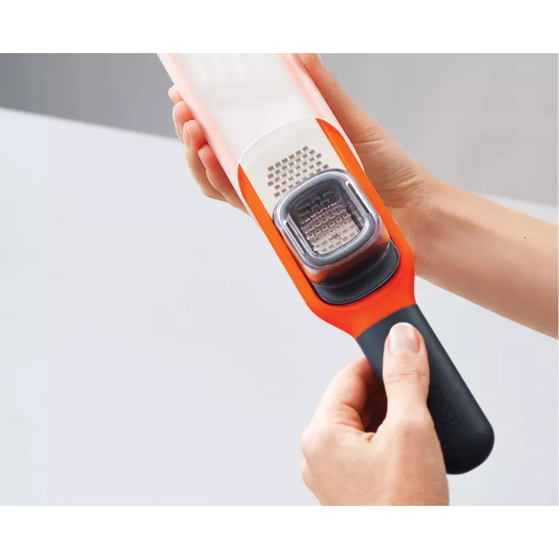 Joseph Joseph Handi-Grate 2-in-1 mini rasp & schaaf - oranje - RVS