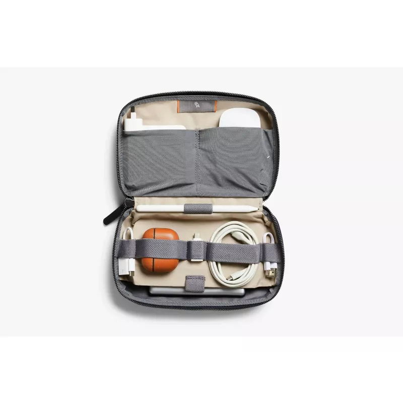 Bellroy Tech Kit - organizer voor mobiele accessoires (navy)