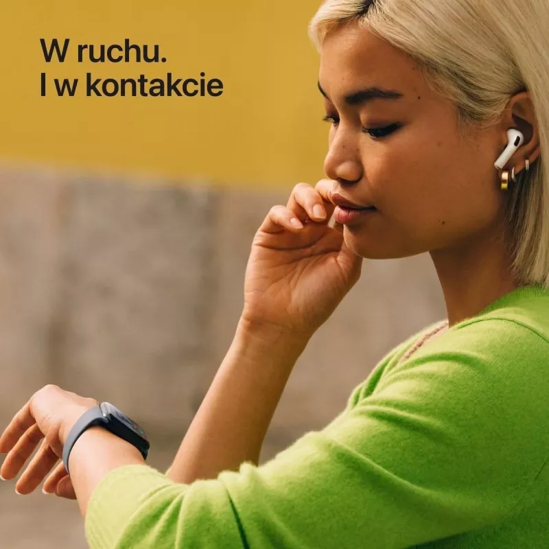 Apple Watch SE 3 GPS 44mm Midnight aluminium behuizing met Midnight Sport Band M/L