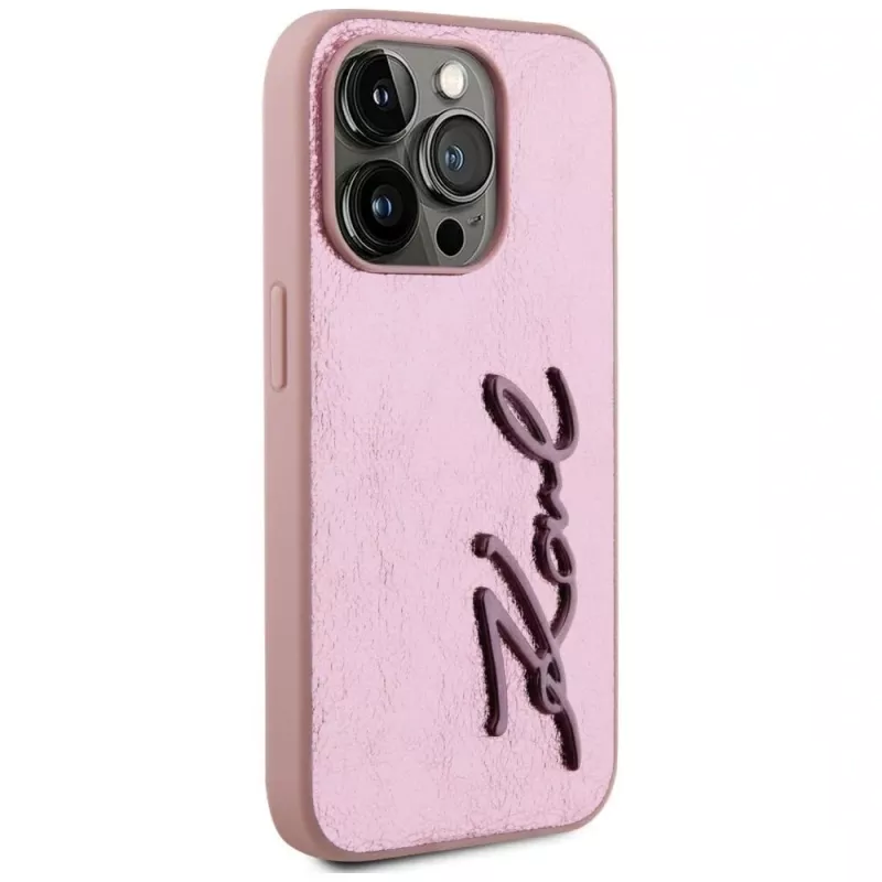 Karl Lagerfeld Wrinkled Metal Signature case voor iPhone 15 Pro, roze