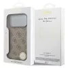 Guess 4G Charms Collection MagSafe Case voor iPhone 17 Pro Max (bruin)