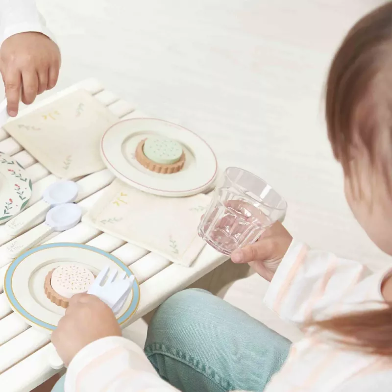 Janod Picknick Speelset in Koffer met Accessoires, 24 stuks, Shiny Grandma, 3+