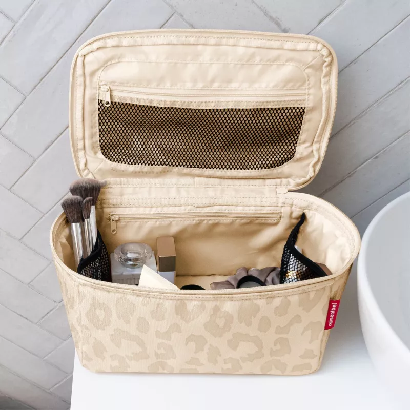 Reisenthel Beauty Case Leo Vanilla FF1043 - kosmetiektas 4L gerecycled polyester