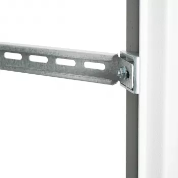 EFB Elektronik C-profielrail voor kabelondersteuning, diepte 600 mm (PRO-CPR06)