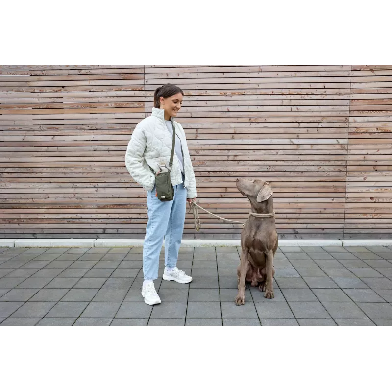 PALOPA 2-in-1 hondensnoeptas en flessenhouder Boudi Dark Olive