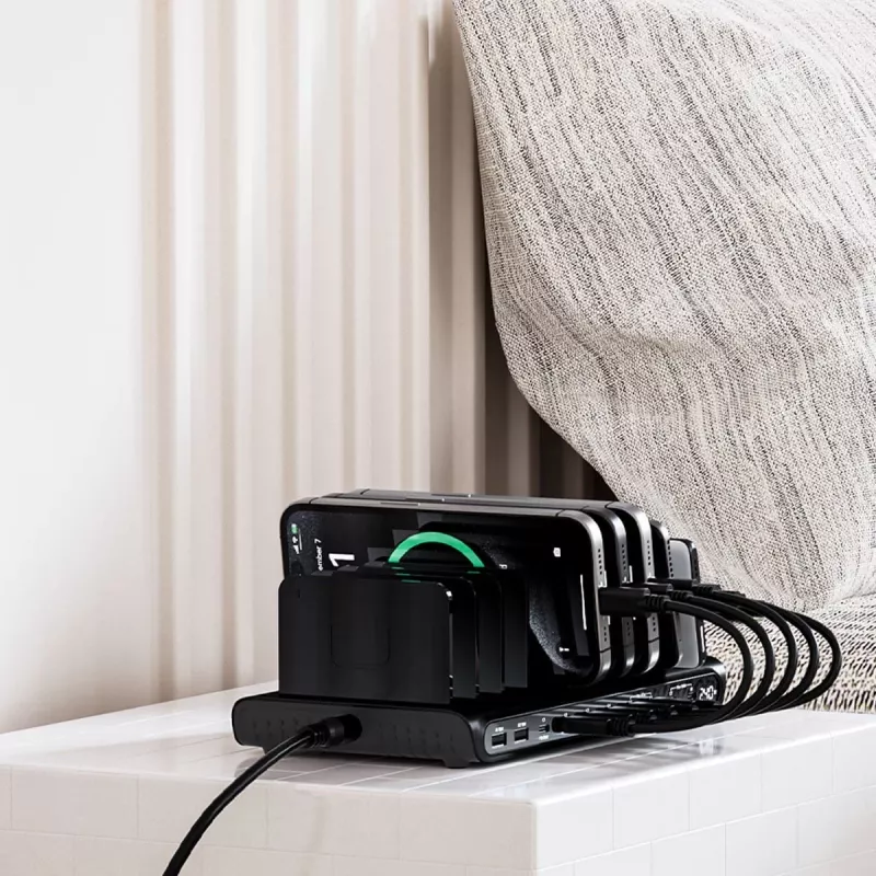 UNITEK 10-poorts USB-C & USB-A 240W oplaadstation