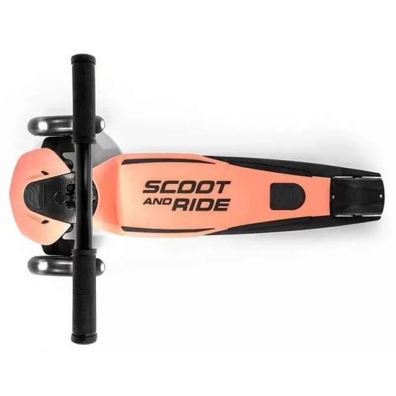 Scoot & Ride Highwaykick 5 LED Peach 3-wiel kick-step
