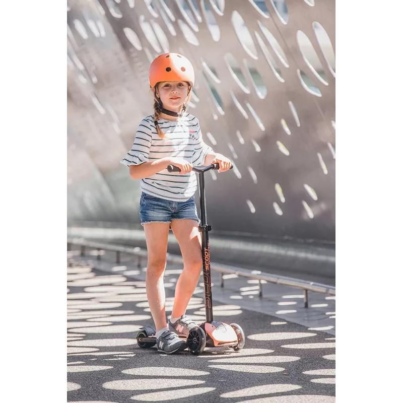 Scoot & Ride Highwaykick 5 LED Peach 3-wiel kick-step