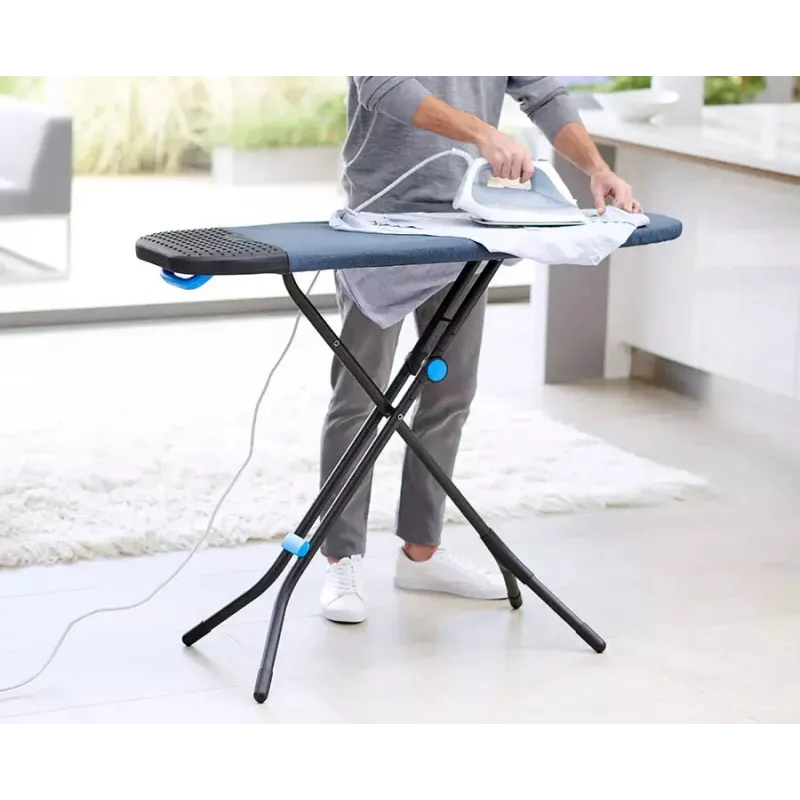 Joseph Joseph Glide Plus 130cm blauw strijkijzer met Easy-store en geavanceerde hoes