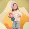 Lilliputiens Jeanne babypop in draagzak met hoed 18m+