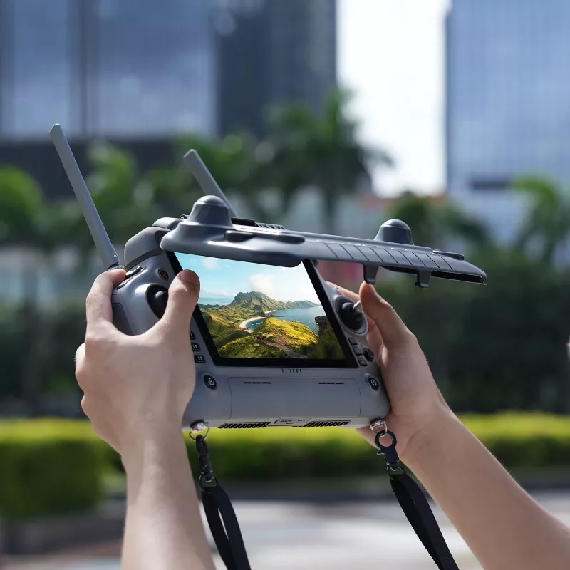 SUNNYLIFE zonnekap + siliconenhoes voor DJI RC Plus 2 afstandsbediening YK05-D