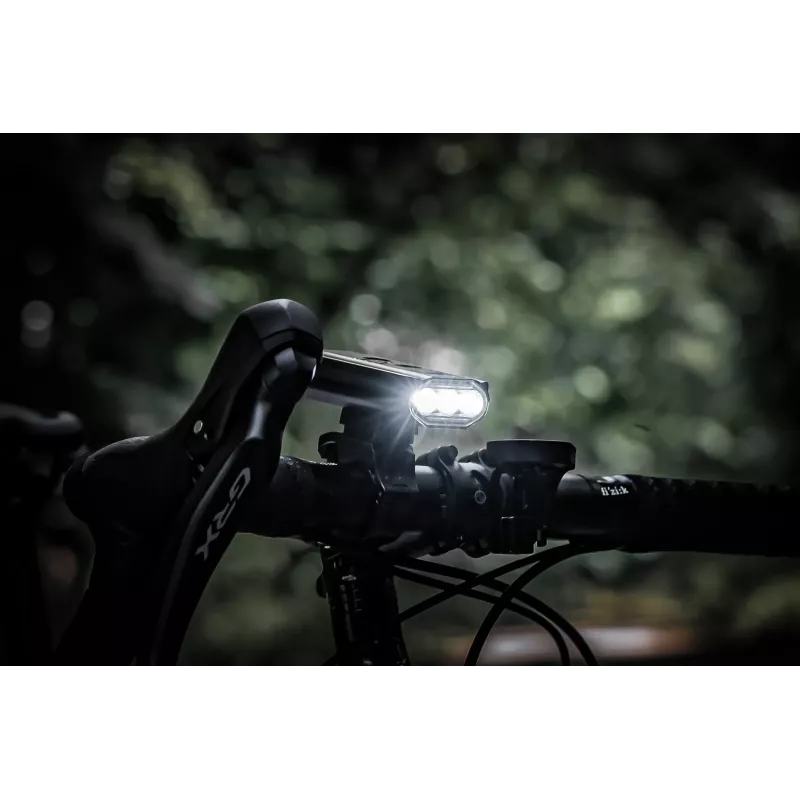 VAYOX VA0112 fietsvoorlicht, 980 lm, 4000 mAh, powerbank-functie, IPX6, USB-C
