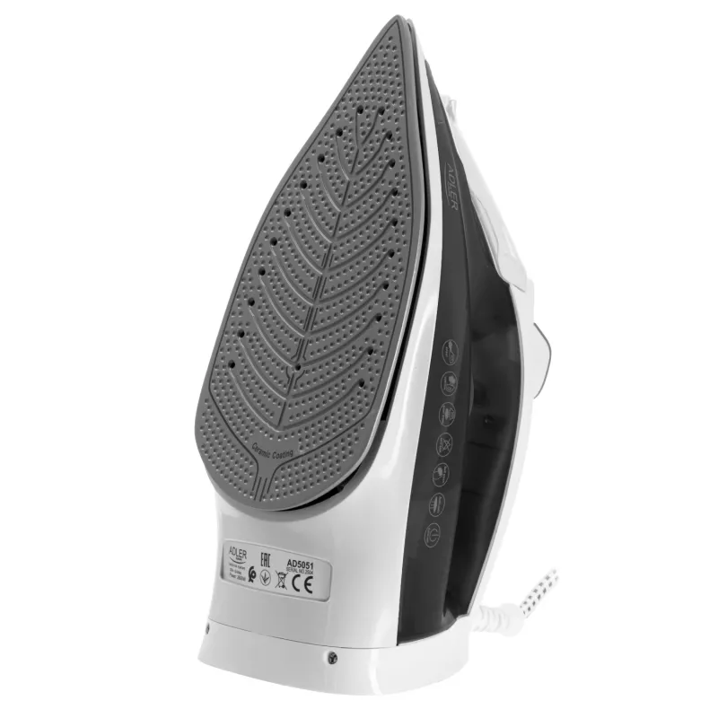 Adler AD 5051 Stoomstrijkijzer met keramische zool, 2600 W, 350 ml tank