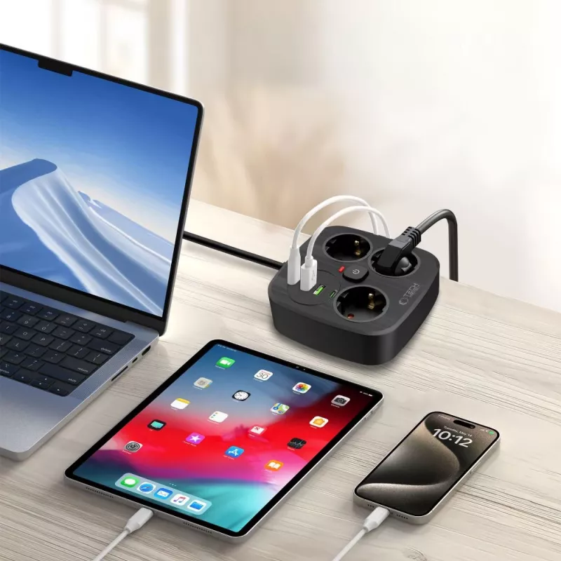 TECH-PROTECT PCS3X4 stekkerdoos 2 USB & 2 Type-C & 3 stopcontacten 200cm zwart