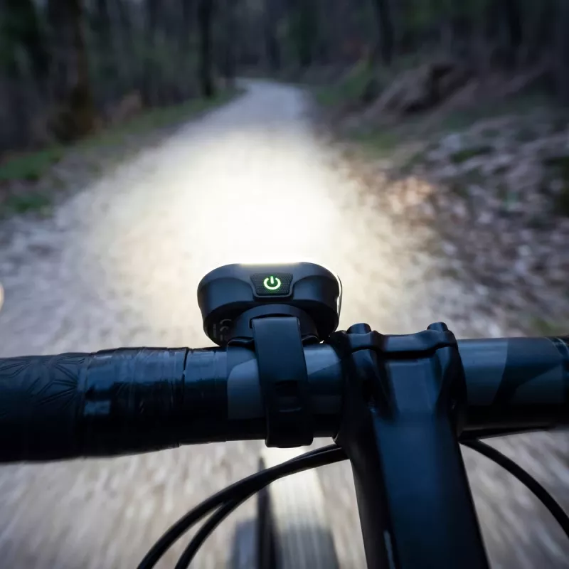 VAYOX VAF300 fietsvoorlicht 300 lumen 700mAh IPX6 zwart