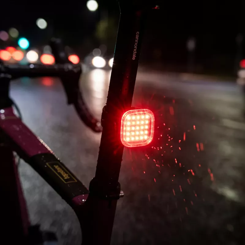 Vayox VAR60 fietsachterlicht 500mAh 60lm IPX6 stop