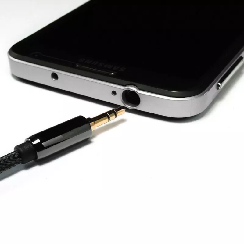 Wozinsky haakse AUX-kabel (male-male) mini jack 2 m zwart