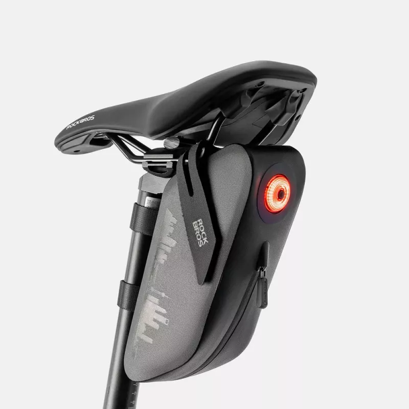 Rockbros AS-078-1 zadeltas met slim achterlicht, 0,8 L, zwart