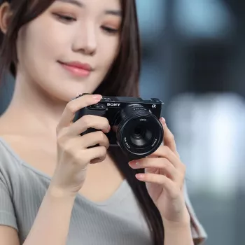 Ulanzi 27mm f/2.8 autofocus vast brandpunt voor Sony E-Mount APS-C camera's (F169)