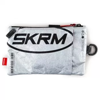 Skinarma Comet crossbody telefoontas zilver