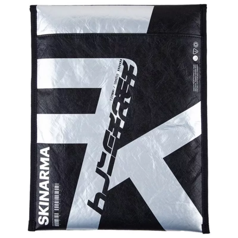 SKINARMA Comet Laptop Sleeve 14 inch zwart
