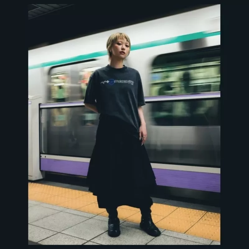Skinarma Asphalt T-Shirt L zwart