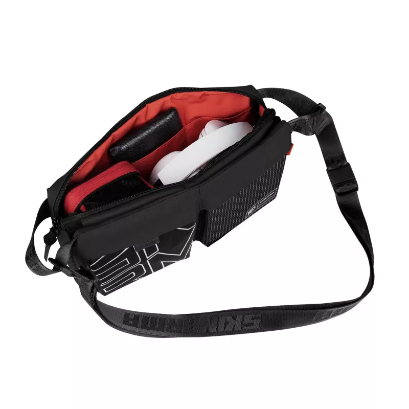 Skinarma Jager crossbody tas zwart