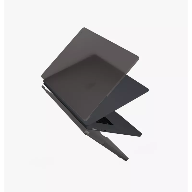 UNIQ Claro Hard Shell Case voor MacBook Air 15 M2/M3/M4/M5 (2023-2026) - Smoke Matte Grey